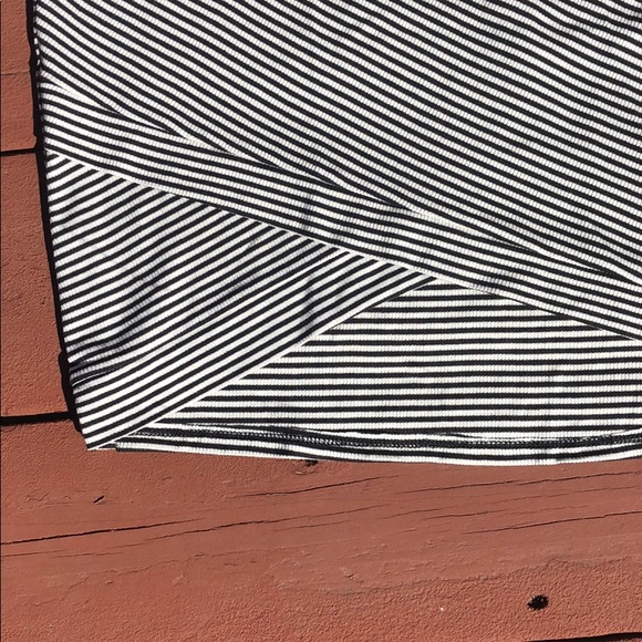 NWT TILLYS FULL TILT PENCIL PULL ON SKIRT, SIZE L - Picture 2 of 5